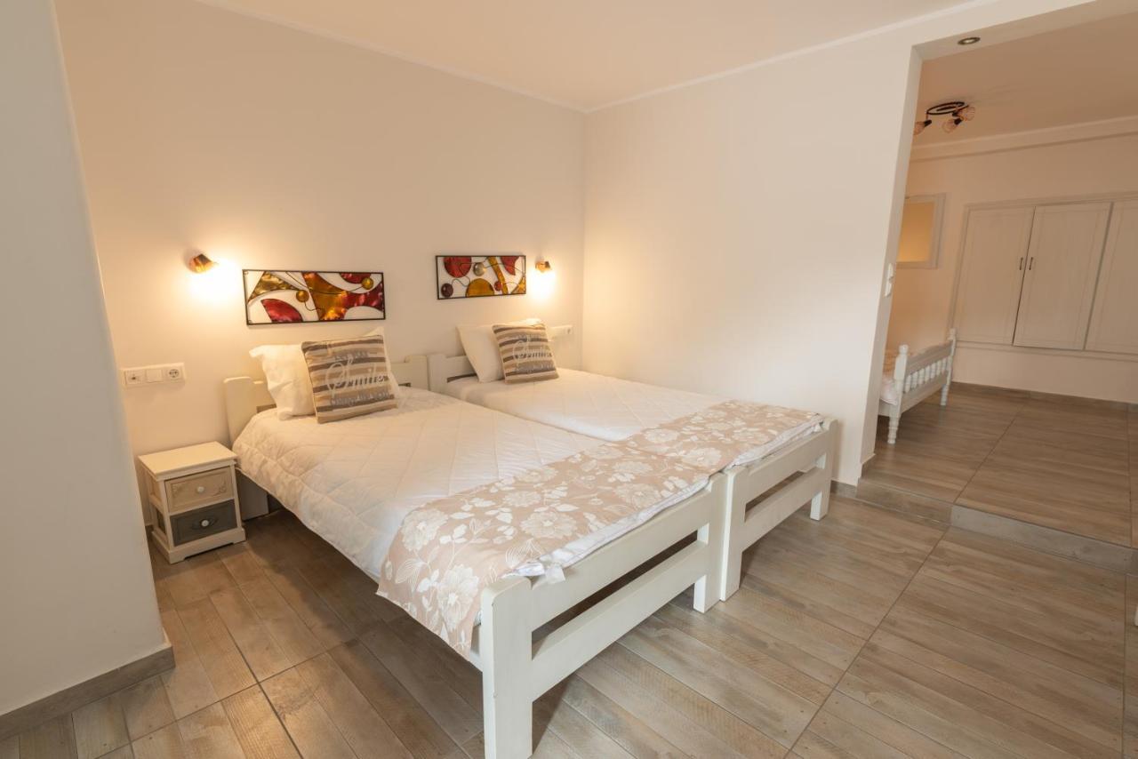 Naxos Enjoy Apartments Naxos City Exterior photo